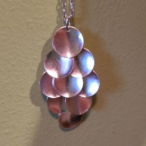 YANBAL UNIQUE necklace and earing set